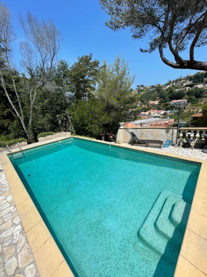 Appartement Bas De Villa Avec Piscine Privee Partagee Proche Bord De Mer Кан сюр Мер Екстериор снимка